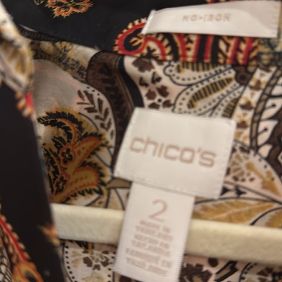 Multi pattern Chicos long sleeve shirt Size 2 like new! - Picture 3 of 3